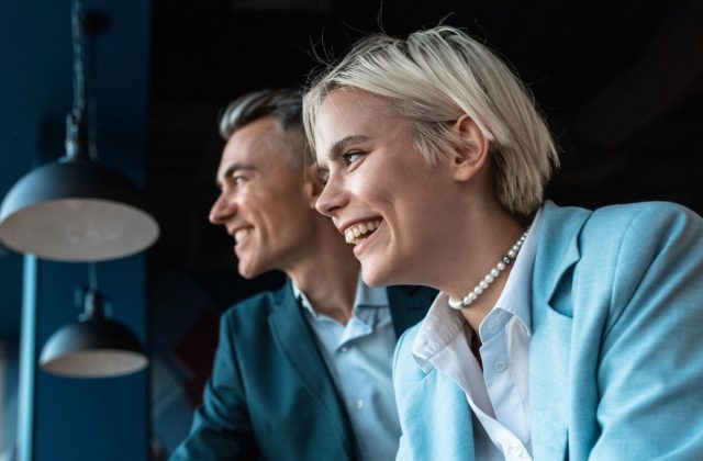 Mastering Large-Scale Business Transformation: A Guide to Success in the Public Sector